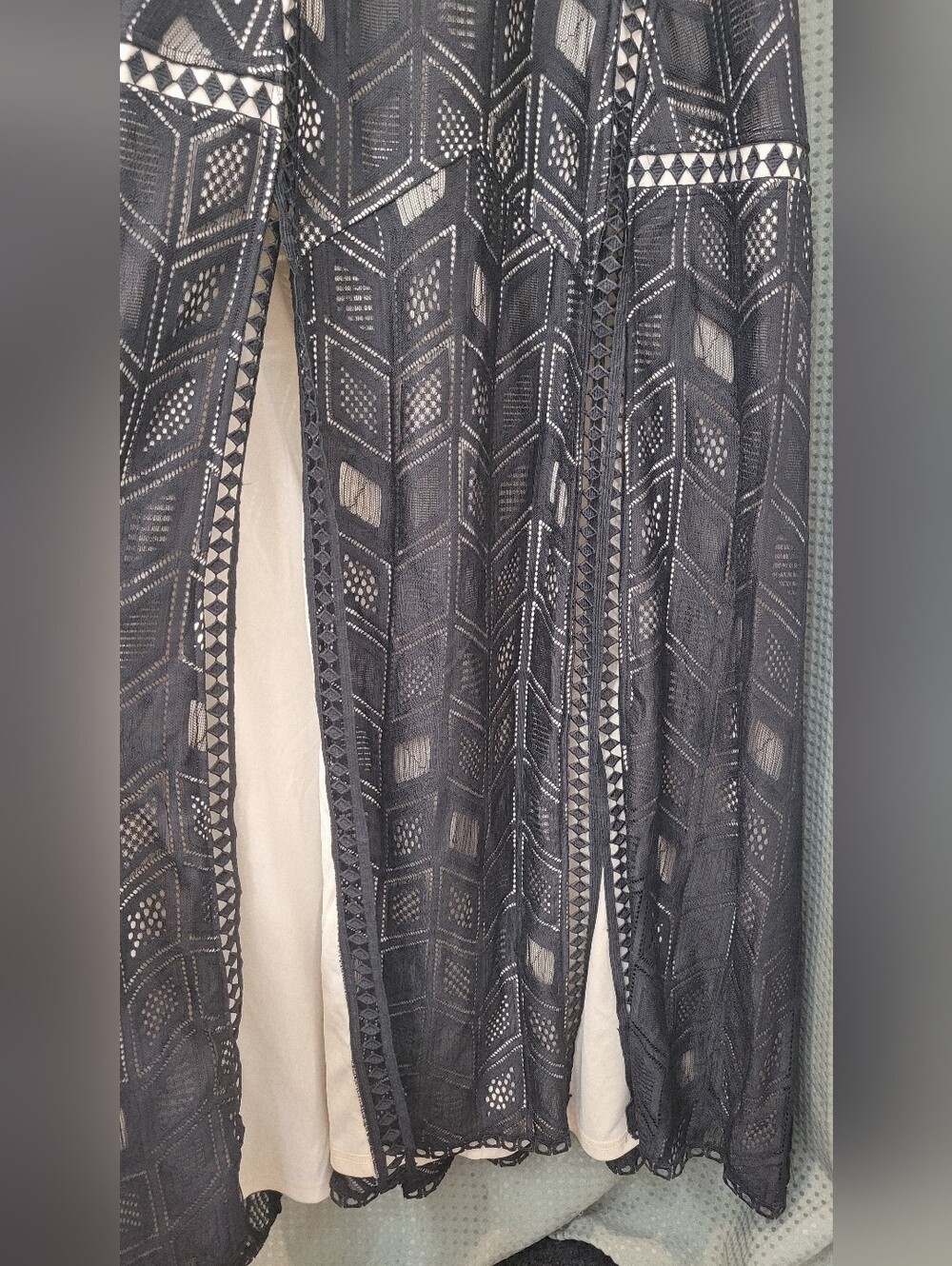 VENUS Black Lace Maxi Dress - Picture 4 of 6